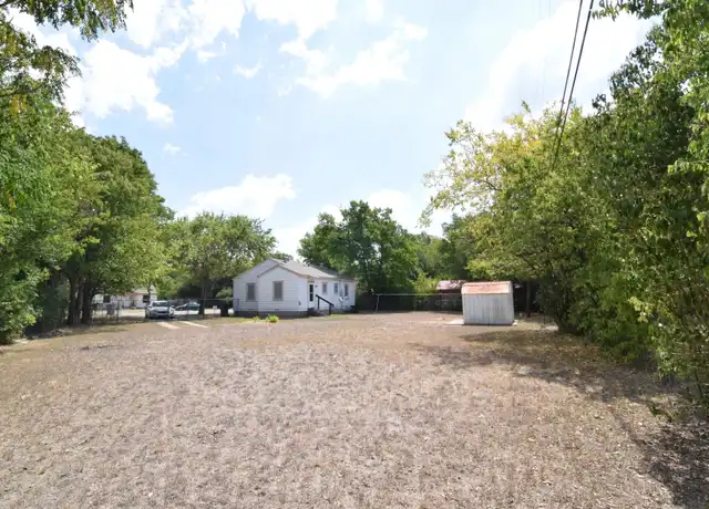Property at 913 Bowie Ct, Temple, TX, 76501, 2 beds, 1 bath, [object Object]