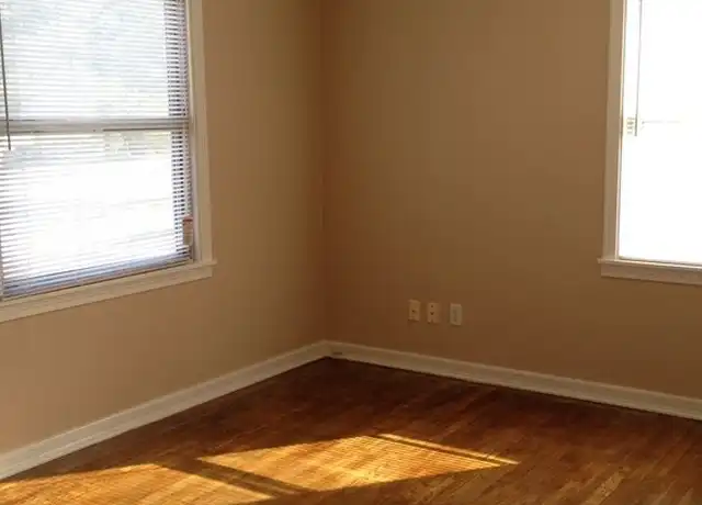 Property at 913 Bowie Ct, Temple, TX, 76501, 2 beds, 1 bath, [object Object]