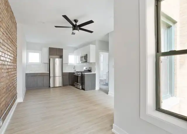 Property at 7736 N Eastlake Ter Unit 7740-2W, Chicago, IL, 60626, 2 beds, 1 bath, [object Object]