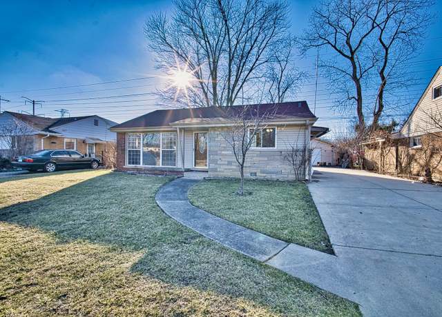 Photo of 7014 N Kilbourn Ave, Lincolnwood, IL 60712