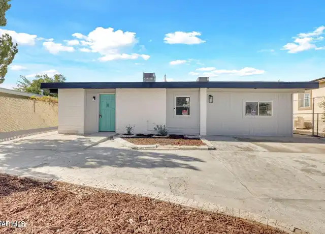 Property at 8827 Mount Elbert Dr Unit 4, El Paso, TX, 79904, 2 beds, 1 bath, [object Object]