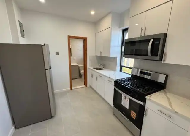 Property at 66-02 60th St, Ridgewood, NY, 11385, 3 beds, 1 bath, [object Object]