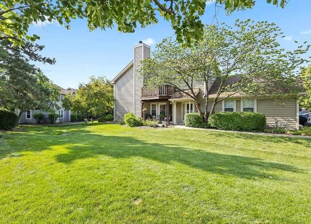Photo of 1332 Coldspring Rd, Carol Stream, IL 60188