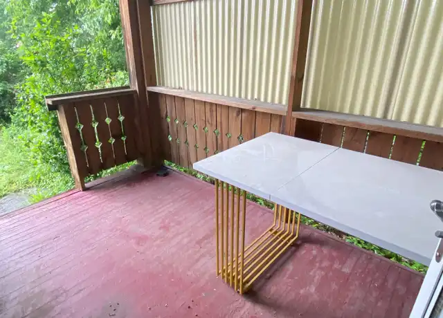 Property at 1123 Zinkhan St, McKees Rocks, PA, 15136, 2 beds, 1 bath, [object Object]