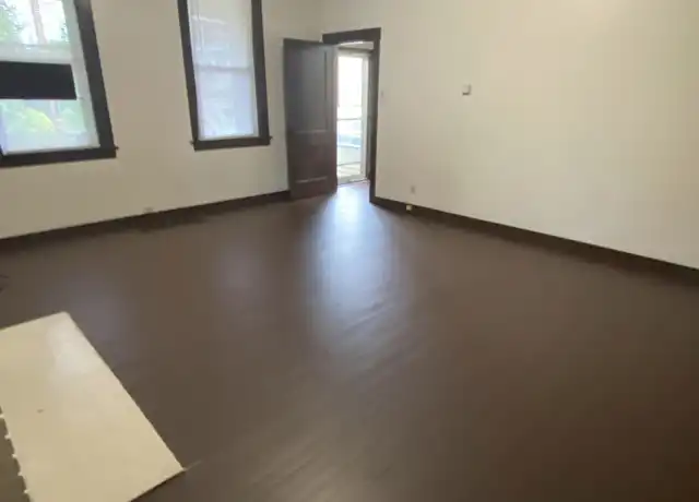 Property at 1123 Zinkhan St, McKees Rocks, PA, 15136, 2 beds, 1 bath, [object Object]
