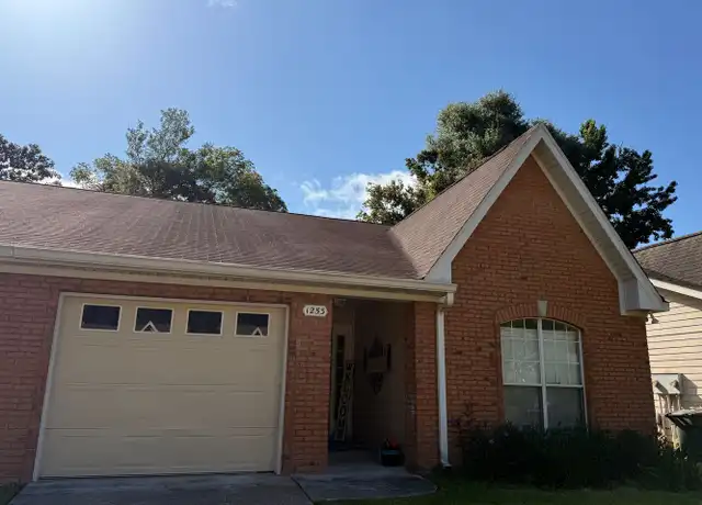 Property at 1253 Mosswood Chase, Tallahassee, FL, 32312, 3 beds, 2 baths, [object Object]