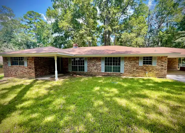 Property at 1102 Ada St, Woodville, TX, 75979, 3 beds, 2 baths, [object Object]