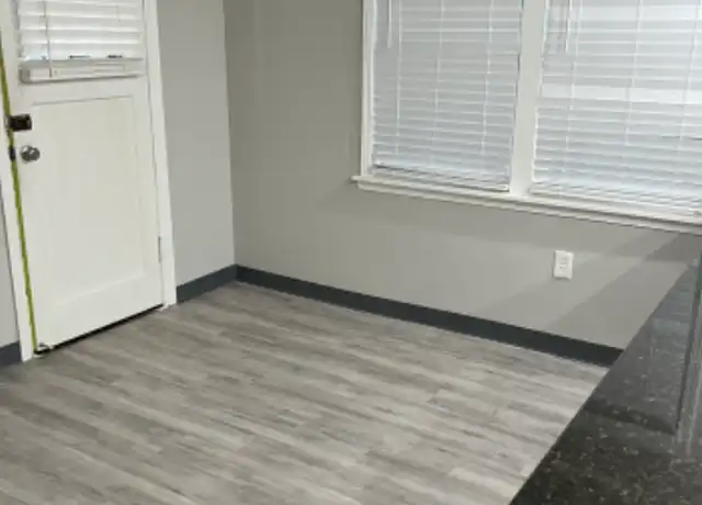 Property at 1514 W 24th St, Little Rock, AR, 72206, 2 beds, 1 bath, [object Object]