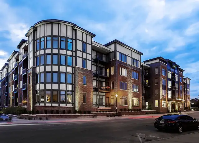 Photo of 5100 Forest Ave, Downers Grove, IL 60515