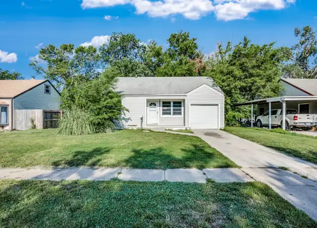 Property at 1921 S Vine St, Wichita, KS, 67213, 2 beds, 1 bath, [object Object]