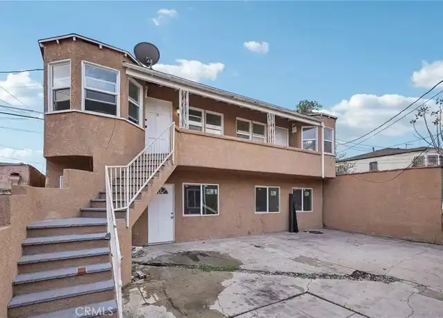 Property at 122 W 110th St Unit 1/2, Los Angeles, CA, 90061, 1 bed, 1 bath, [object Object]