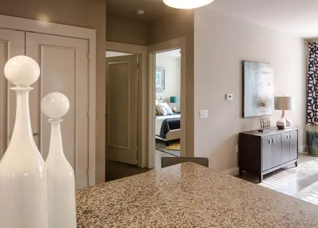 Property at Regalia on Bishop - 801 N Bishop Ave, Dallas, TX, 75208, 1 bed, 1 bath, [object Object]