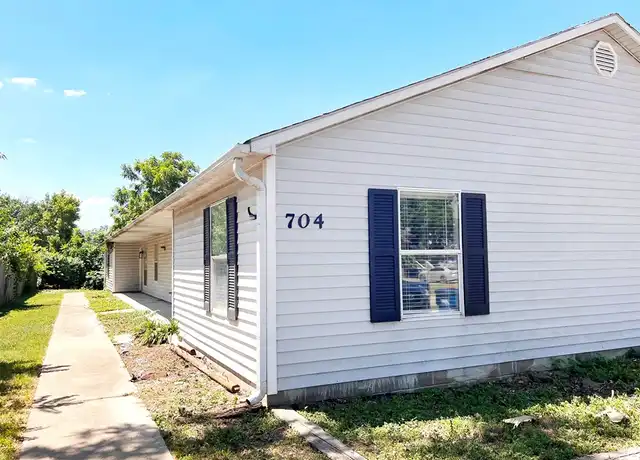 Property at 704 SE 4th St Unit A, Bentonville, AR, 72712, 2 beds, 1.5 baths, [object Object]
