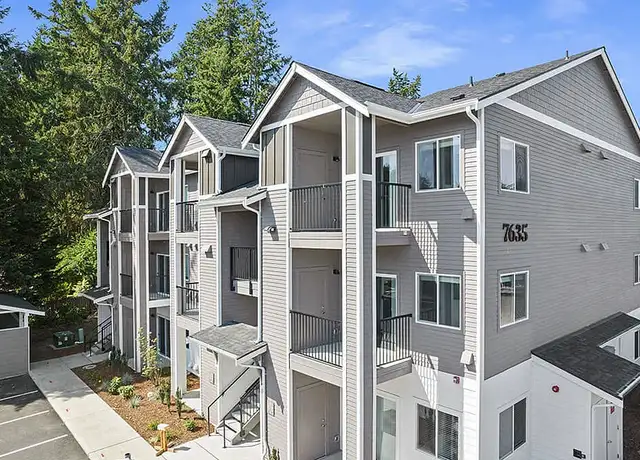 Photo of 7641 3rd Way SE, Lacey, WA 98503