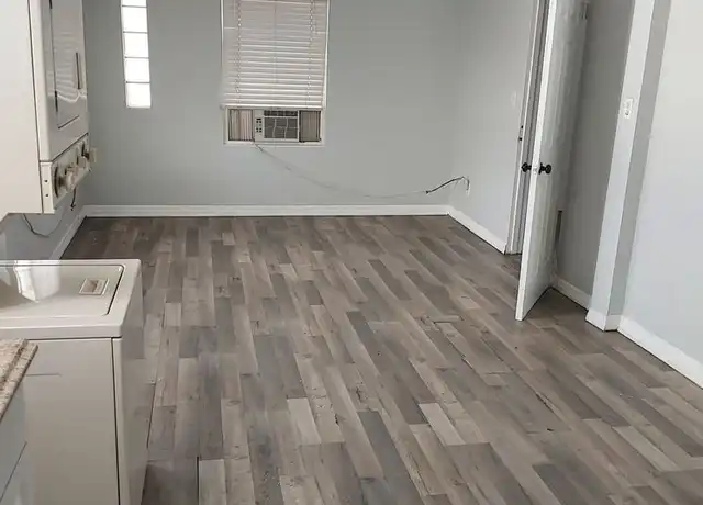 Property at 905 E Powhatan Ave Unit A, Tampa, FL, 33604, 2 beds, 1 bath, [object Object]