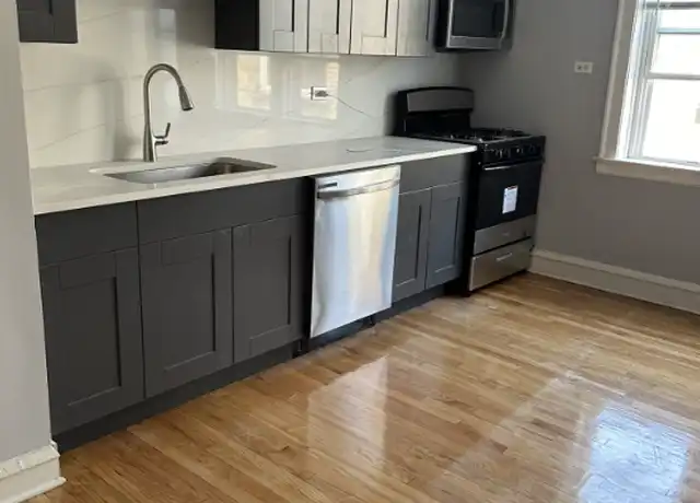 Property at 5031 N Harding Ave Unit 3E, Chicago, IL, 60625, 1 bed, 1 bath, [object Object]
