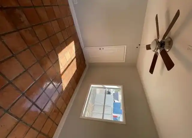 Property at 619 Selkirk St, West Palm Beach, FL, 33405, 1 bed, 1 bath, [object Object]