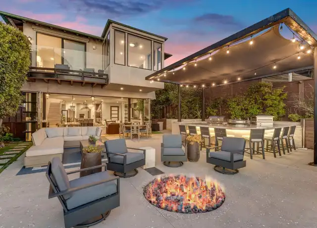 Property at 282 Neptune Ave, Encinitas, CA, 92024, 3 beds, 5 baths, [object Object]