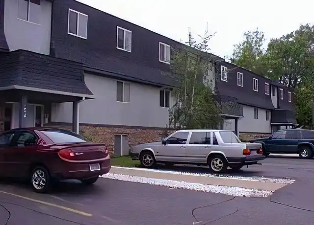 Property at 725 Keenway Cir Unit D, Kalamazoo, MI, 49001, 2 beds, 1 bath, [object Object]