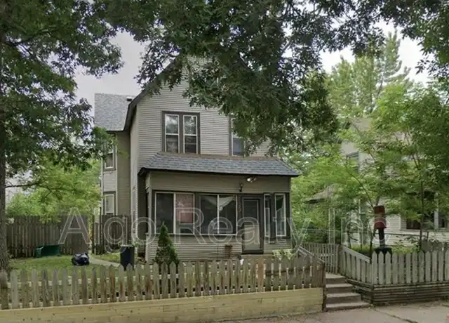 Property at 2923 Girard Ave N, Minneapolis, MN, 55411, 5 beds, 2 baths, [object Object]