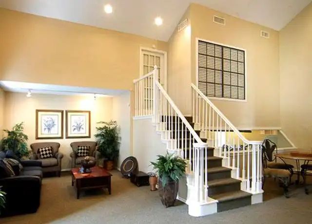 Property at 1814 Estrada Pkwy, Irving, TX, 75061, 1 bed, 1 bath, [object Object]