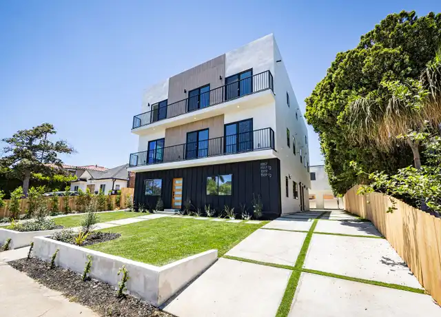 Property at 1557 S Ogden Dr Unit 1557, Los Angeles, CA, 90019, 4 beds, 4 baths, [object Object]