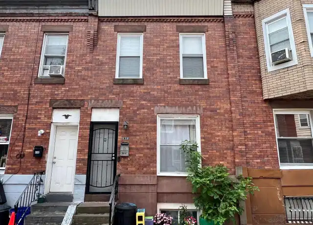 Property at 638 E Cornwall St, Philadelphia, PA, 19134, 3 beds, 1 bath, [object Object]