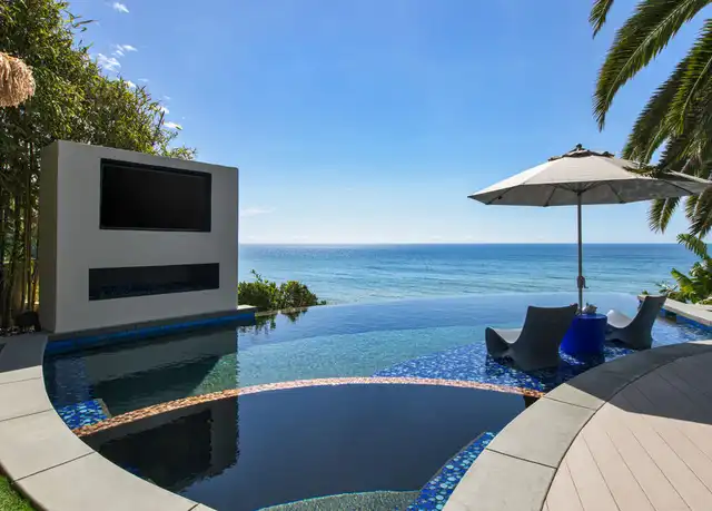 Property at 33406 Pacific Coast Hwy, Malibu, CA, 90265, 4 beds, 4 baths, [object Object]
