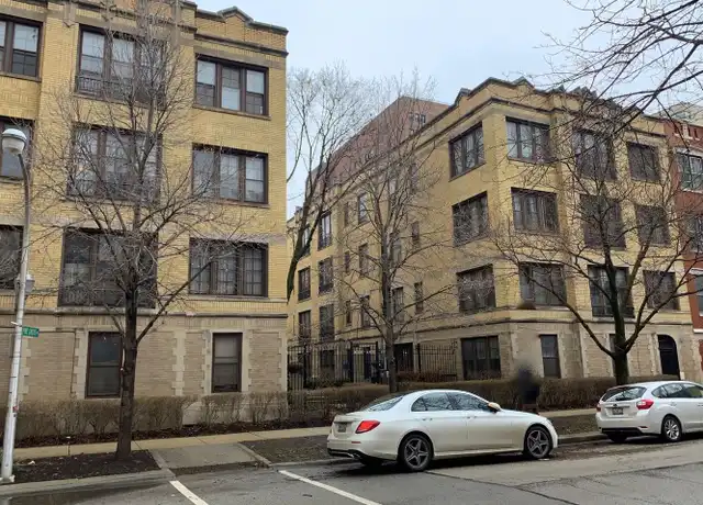 Property at 438 W Surf St Unit 3B, Chicago, IL, 60657, 2 beds, 1 bath, [object Object]