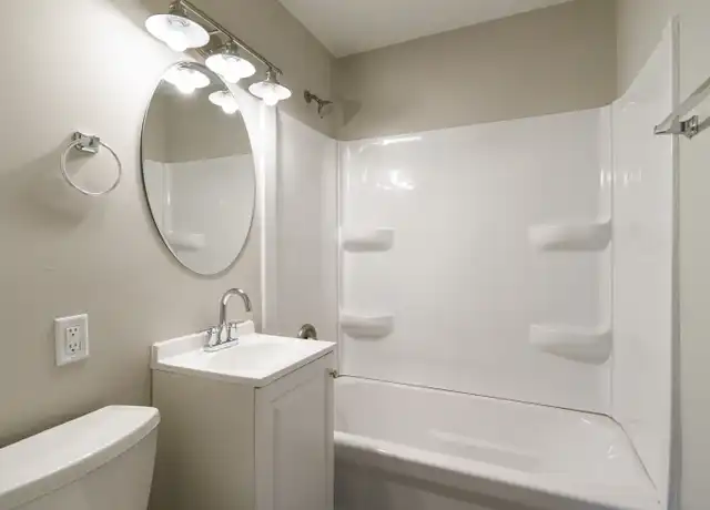 Property at 502 E Merrill Ave Unit 7, Fond du Lac, WI, 54935, 2 beds, 1 bath, [object Object]
