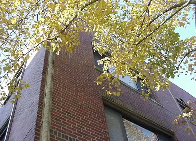 Property at 515 14th Ave E Unit 204, Seattle, WA, 98112, 1 bed, 1 bath, [object Object]