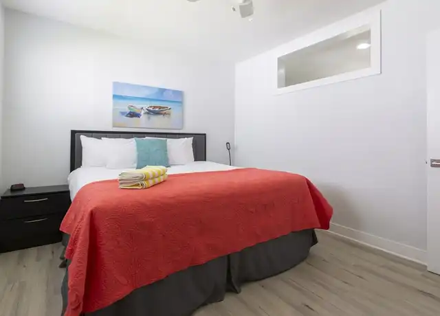 Property at 3217 NE 9th St Unit 7, Pompano Beach, FL, 33062, 1 bed, 1 bath, [object Object]