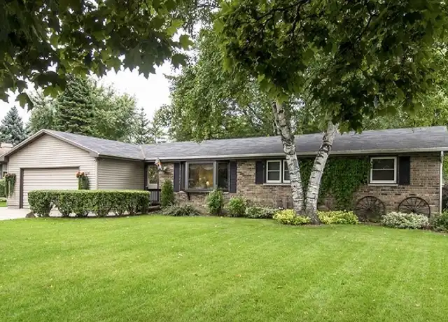 Property at 1175 Nova Ln, Green Bay, WI, 54304, 3 beds, 1.5 baths, [object Object]
