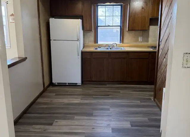 Property at 1102 N 4th Ave W, Virginia, MN, 55792, 1 bed, 1 bath, [object Object]