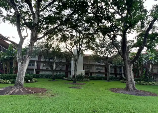Property at 200 SW 132nd Way Unit 208L, Pembroke Pines, FL, 33027, 1 bed, 1 bath, [object Object]
