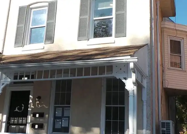 Property at 127 Haws Ave Unit 2, Norristown, PA, 19401, 2 beds, 1 bath, [object Object]