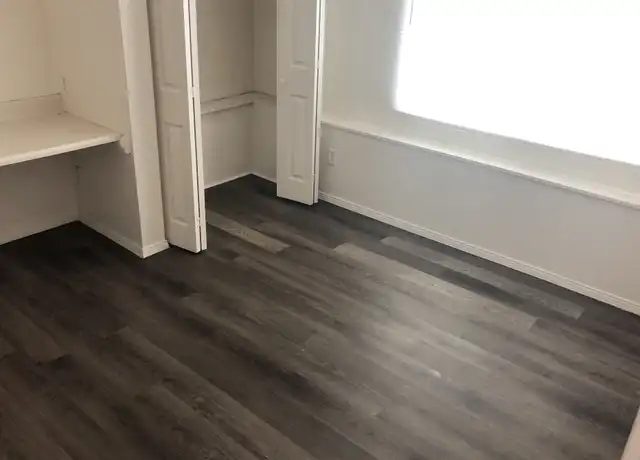 Property at 216 Princeton Dr SE Unit B, Albuquerque, NM, 87106, 1 bed, 1 bath, [object Object]