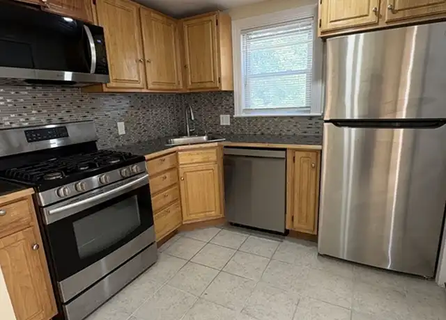 Property at 84 Gladeside Ter Unit 1, Boston, MA, 02126, 3 beds, 1 bath, [object Object]