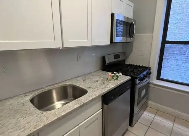 Property at 42 Vroom St Unit 22, Jersey City, NJ, 07306, 2 beds, 1 bath, [object Object]