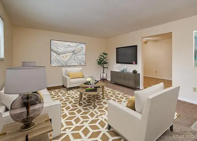 Property at Spring Creek Apartments - 475 Gilpin Dr, Springboro, OH, 45066, 2 beds, 1 bath, [object Object]