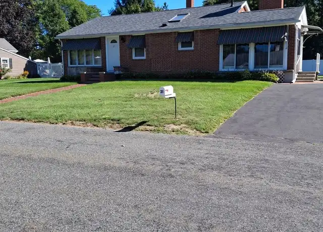 Property at 21 Falmouth Dr, North Grafton, MA, 01536, 3 beds, 1 bath, [object Object]