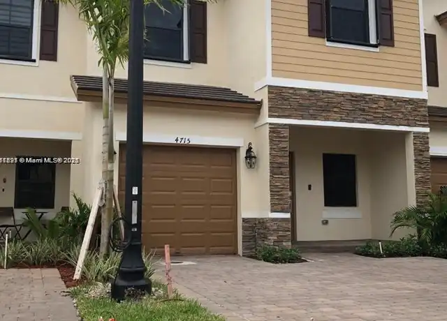 Property at 4715 Brumby Ter Unit 4715, Davie, FL, 33314, 3 beds, 2.5 baths, [object Object]