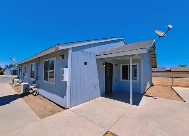 Property at 1452 S College Ave Unit 118, Dinuba, CA, 93618, 3 beds, 1 bath, [object Object]