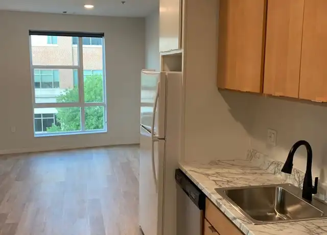 Property at 323 Demers Ave Unit 505, Grand Forks, ND, 58201, 1 bed, 1 bath, [object Object]