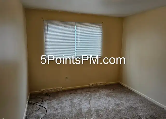 Property at 18051 Lakeshore Blvd Unit 104, Cleveland, OH, 44119, 1 bed, 1 bath, [object Object]