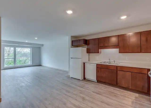 Property at Blooming Meadows North - 1926 E 86th St, Bloomington, MN, 55425, 2 beds, 1 bath, [object Object]