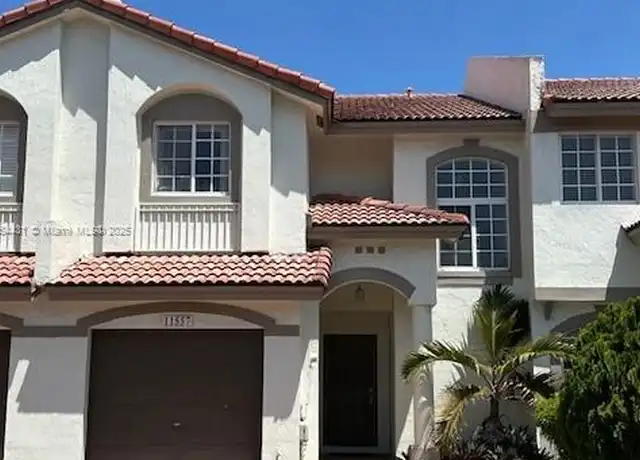 Property at 11557 NW 51st Ln, Doral, FL, 33178, 3 beds, 2.5 baths, [object Object]