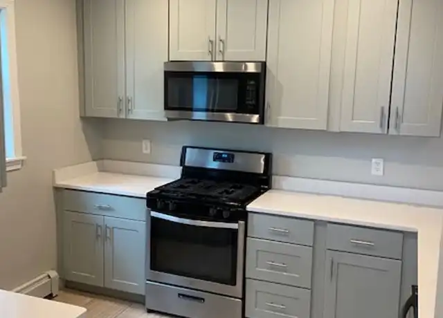 Property at 701 Smith St, Providence, RI, 02908, 5 beds, 2 baths, [object Object]