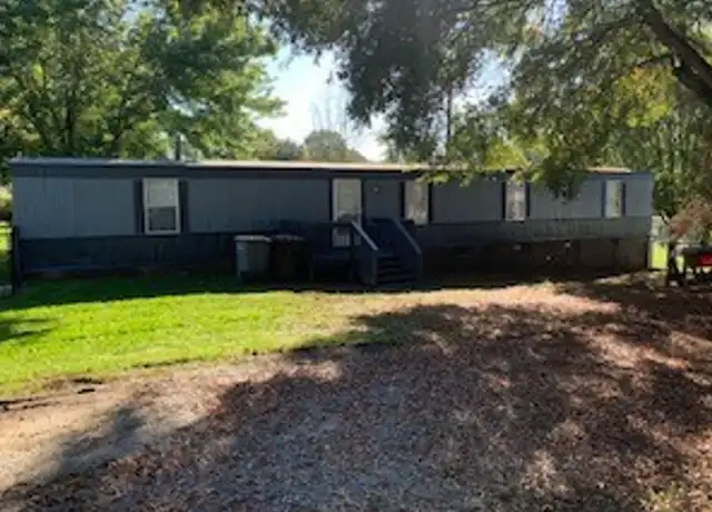 Property at 734 Pine St, Kannapolis, NC, 28081, 3 beds, 2 baths, [object Object]