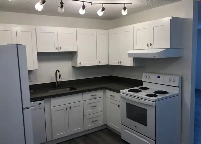 Property at Village Apartments - 10620 NE 175th St, Bothell, WA, 98011, 2 beds, 1 bath, [object Object]
